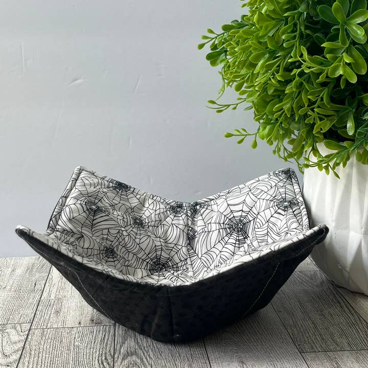 All Things Redefined – wholesale Oven mitt/pot holder – Bowl Cozy - Microwave Safe! Halloween Prints 9