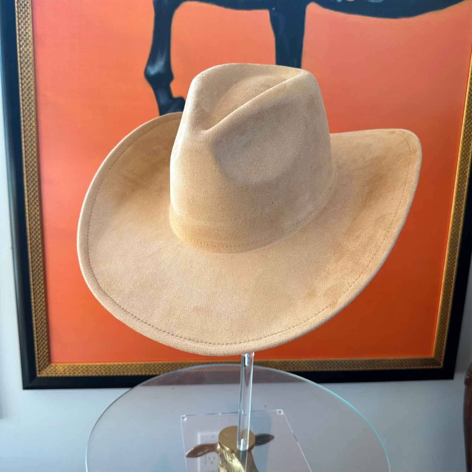 Queens INC - Vente Chapeau de cowboy – femme - Chapeau de cowboy en daim végan avec bord plat rigide20
