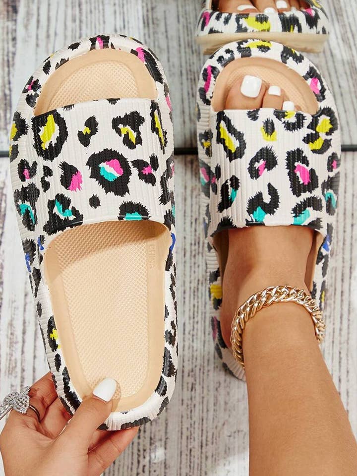 Pantoufles à semelle épaisse douce à imprimé léopard | US6-11 pour la vente par Aapparella