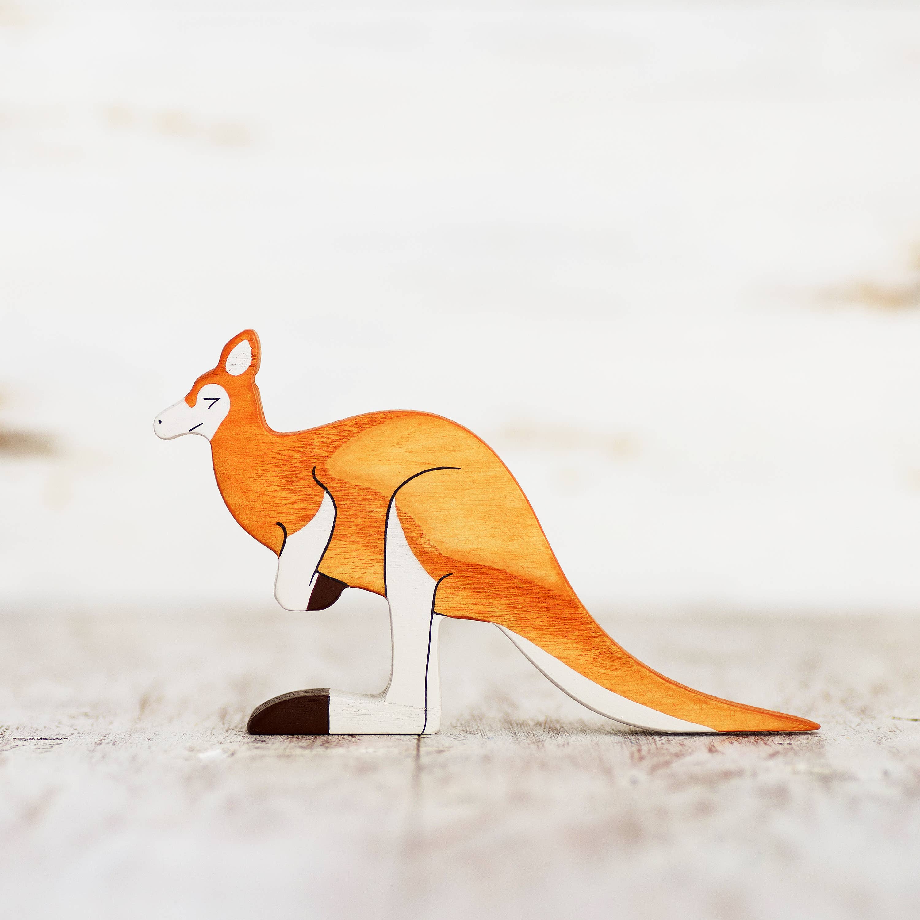 Wooden Caterpillar Toys - Wholesale Wood Toy - Kids - Wooden Kangaroo figurine Australian animals Wallaroo0