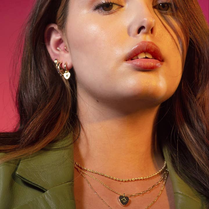 Junk Jewels Ltd – Colar pingente/pendente por atacado – Colar de corrente dupla Peridot Heart Charm3