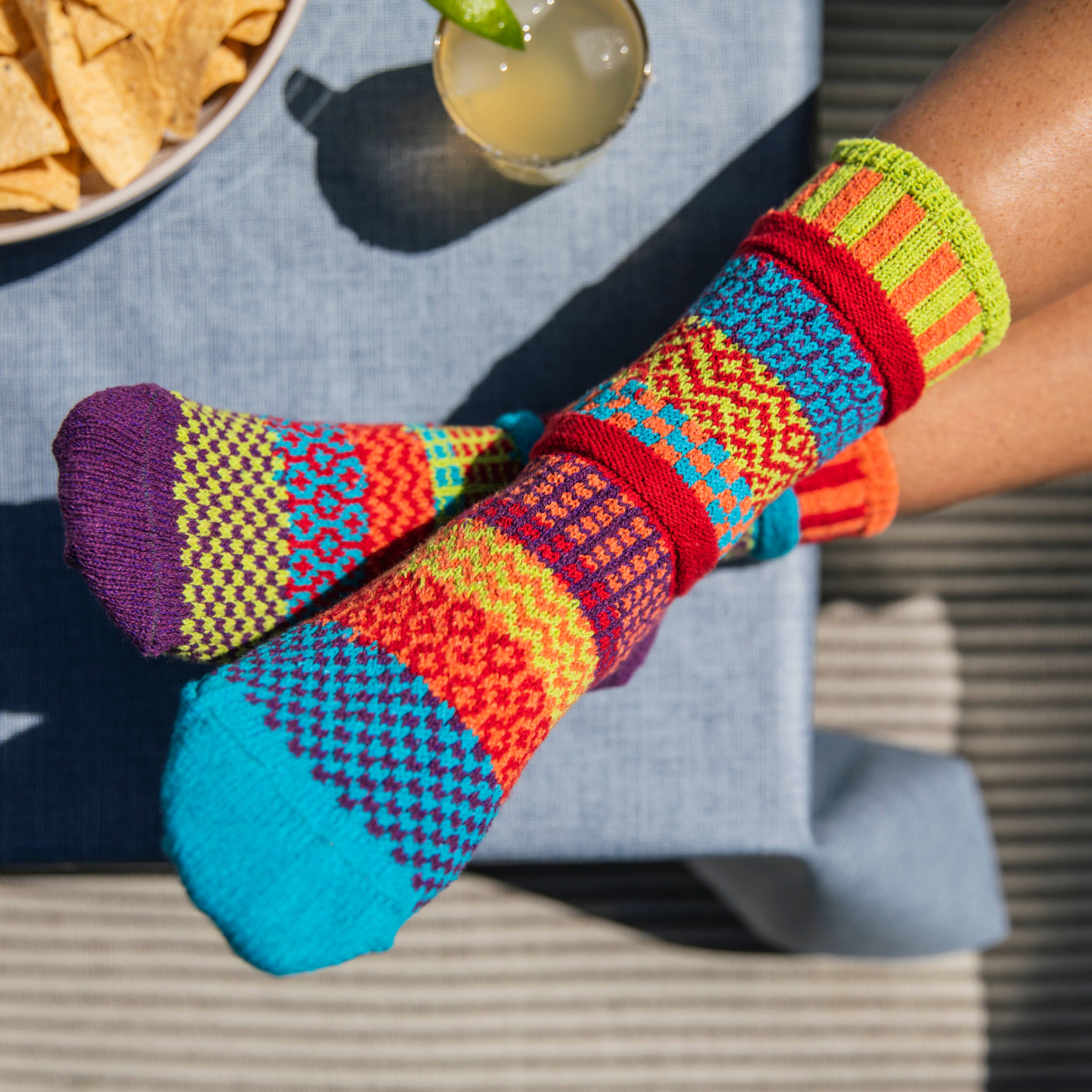 Solmate Socks – wholesale Strumpor - Unisex – Cosmos Crew Socks | Miljövänliga och tillverkade i USA3