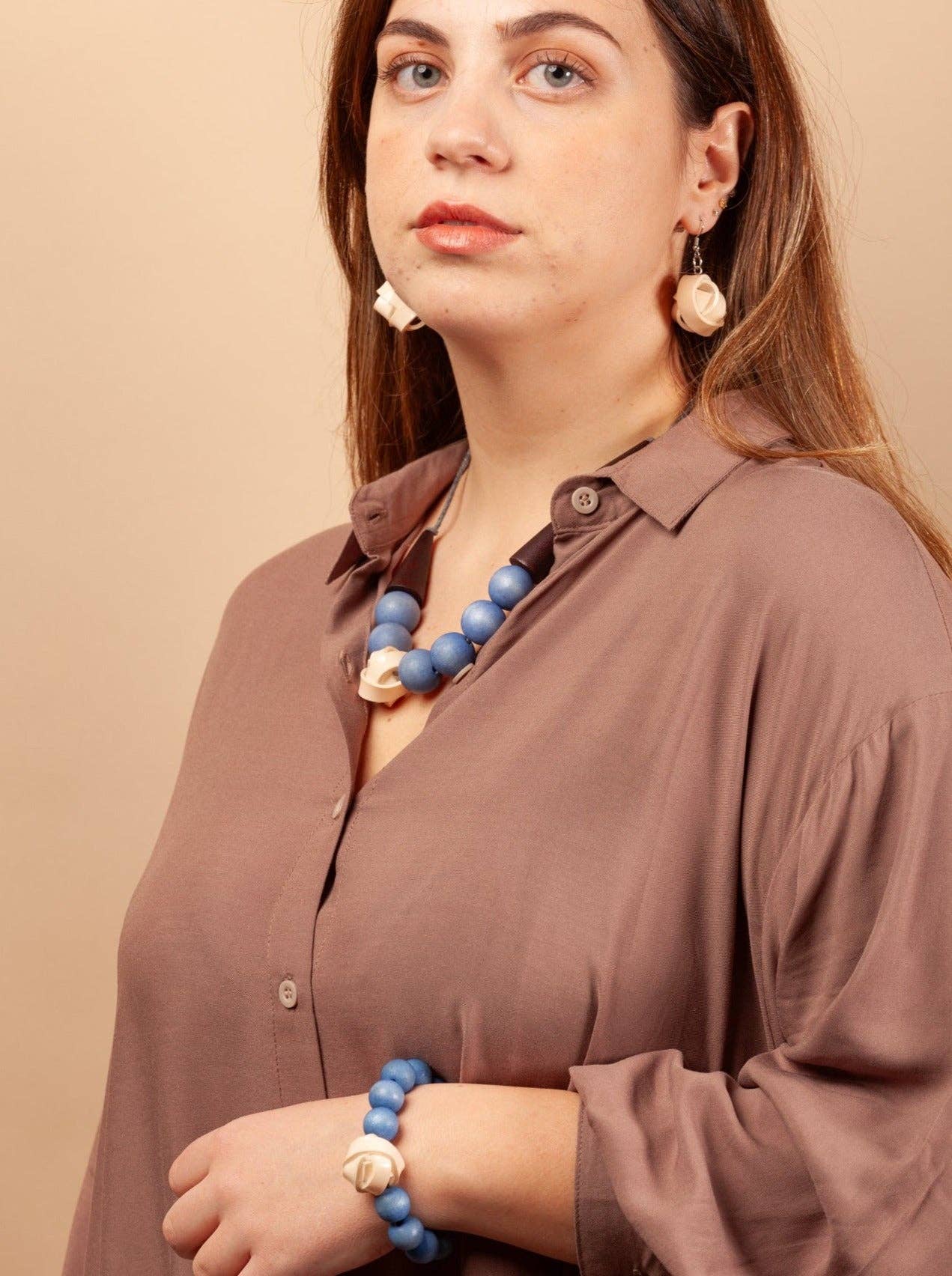 Bijondo - Wholesale Beaded/Pearl Necklace - Wood & Resin Necklace Tilly11