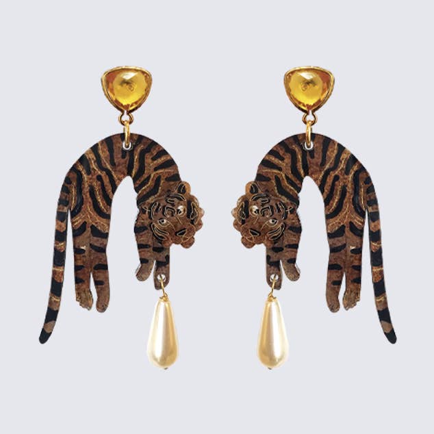 Pantera dorata per la vendita all'ingrosso da parte di Patricia Nicolas