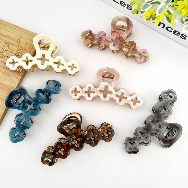 Geometric Diamond-Shaped Metal Claw Clip for wholesale by TheDivaSoap