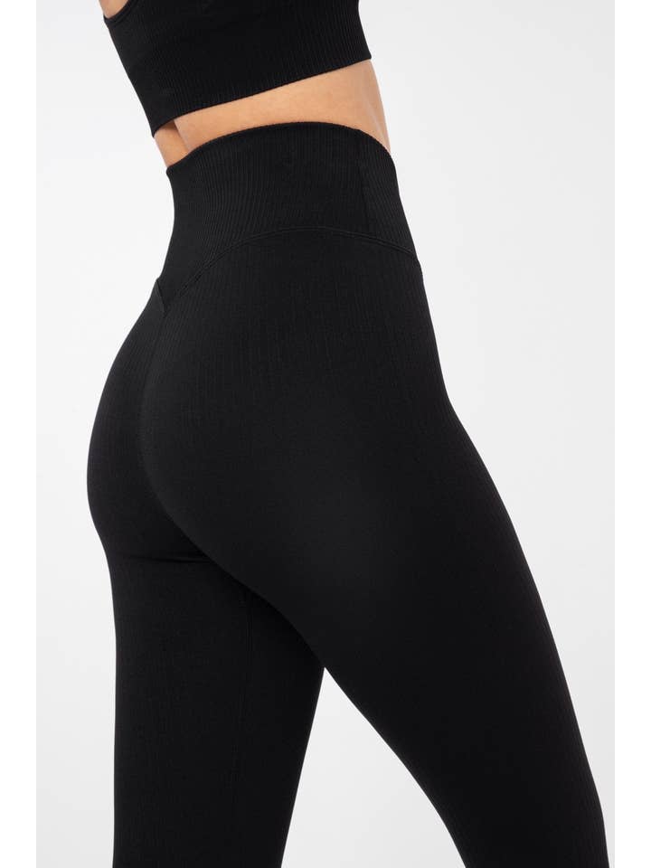 Famme - Wholesale Athletic/Lounge Leggings - Women's - Ribbed Seamless Tights11
