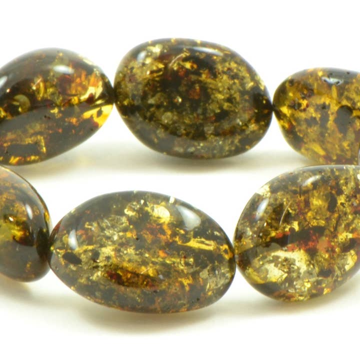 Pulseira Âmbar Verde Azeitona Polida para Adulto com Bando Elástico por atacado de The Natural Amber