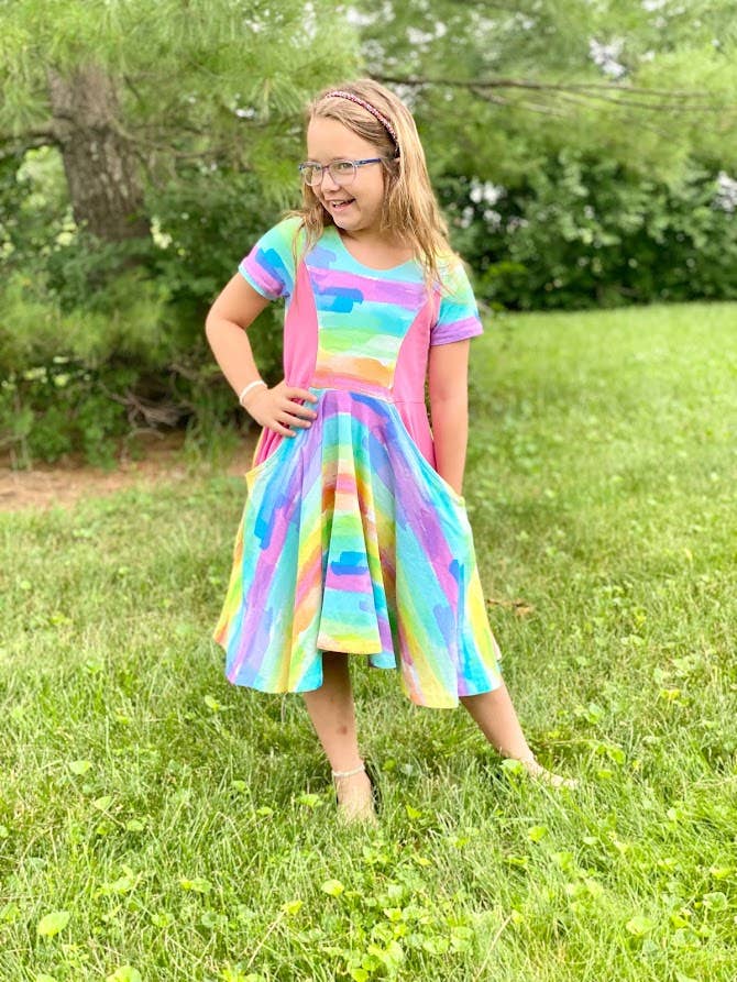 Rainbow Paint Colorblocked Lomme Twirl Vokse Med Mig for engroshandel hos Redeemed Made New