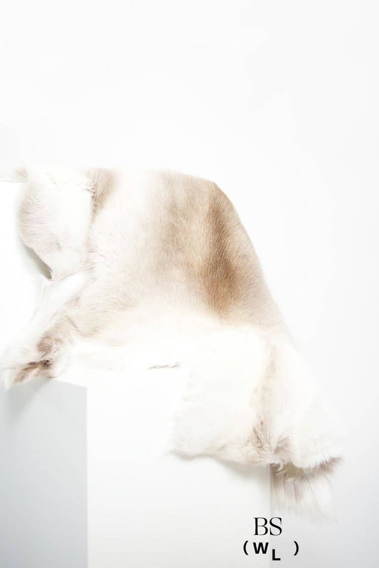 Black Sheep (White Light) – Tapete por atacado – Renas escandinavas Ocultar LIGHT3