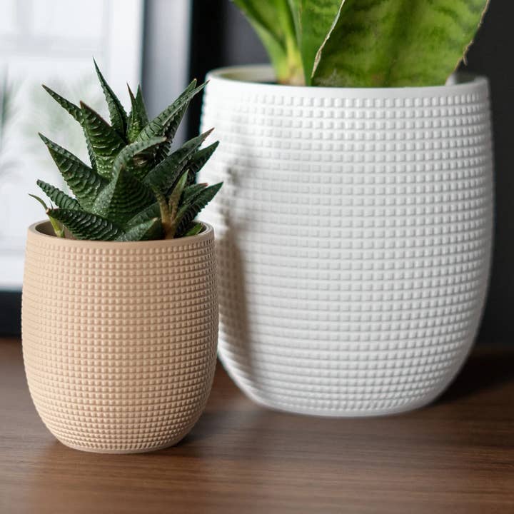 Janolabs - Wholesale Plant Pot - Planter with Hidden Drip Tray - The Grid