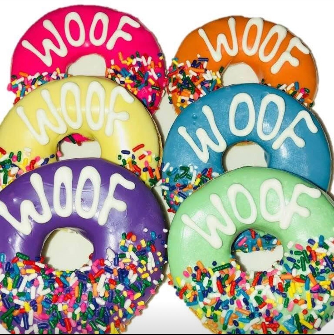 DELCO DOG CO. - Wholesale Pet Treats - Dog - WOOF Doggie Donuts4