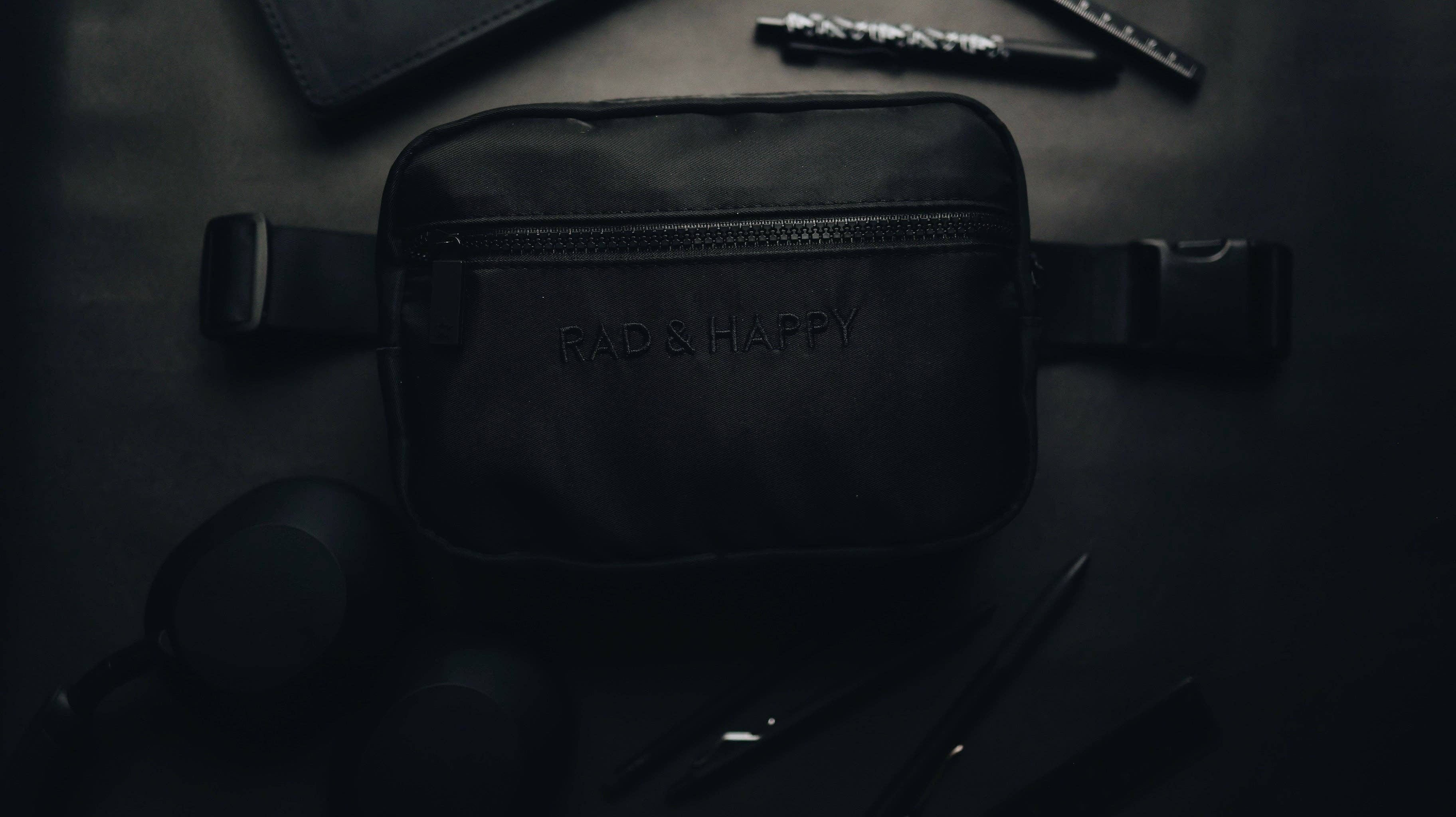 Rad & Happy - Wholesale Belt Bag - Kids - Blackout Rad Pack11