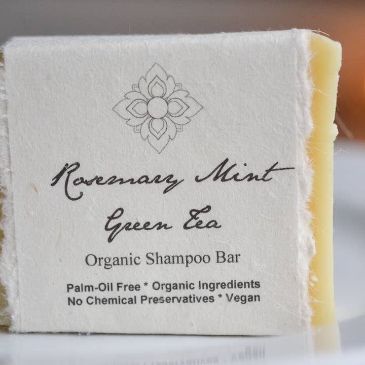 Unearth Malee - Wholesale Shampoo Puck/Solid Shampoo - Rosemary Mint Green Tea Organic Shampoo Bar1