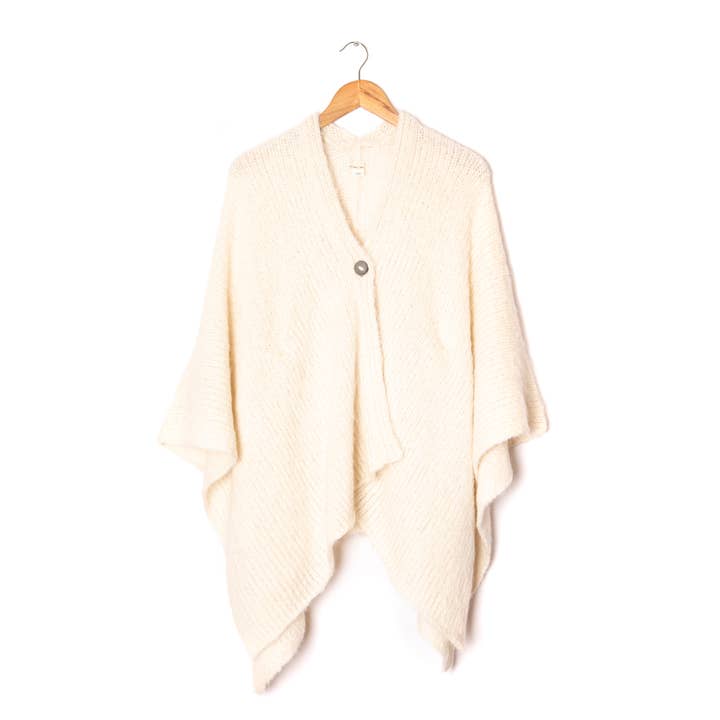 Emilime - Wholesale Poncho - Women's - Solo Poncho2