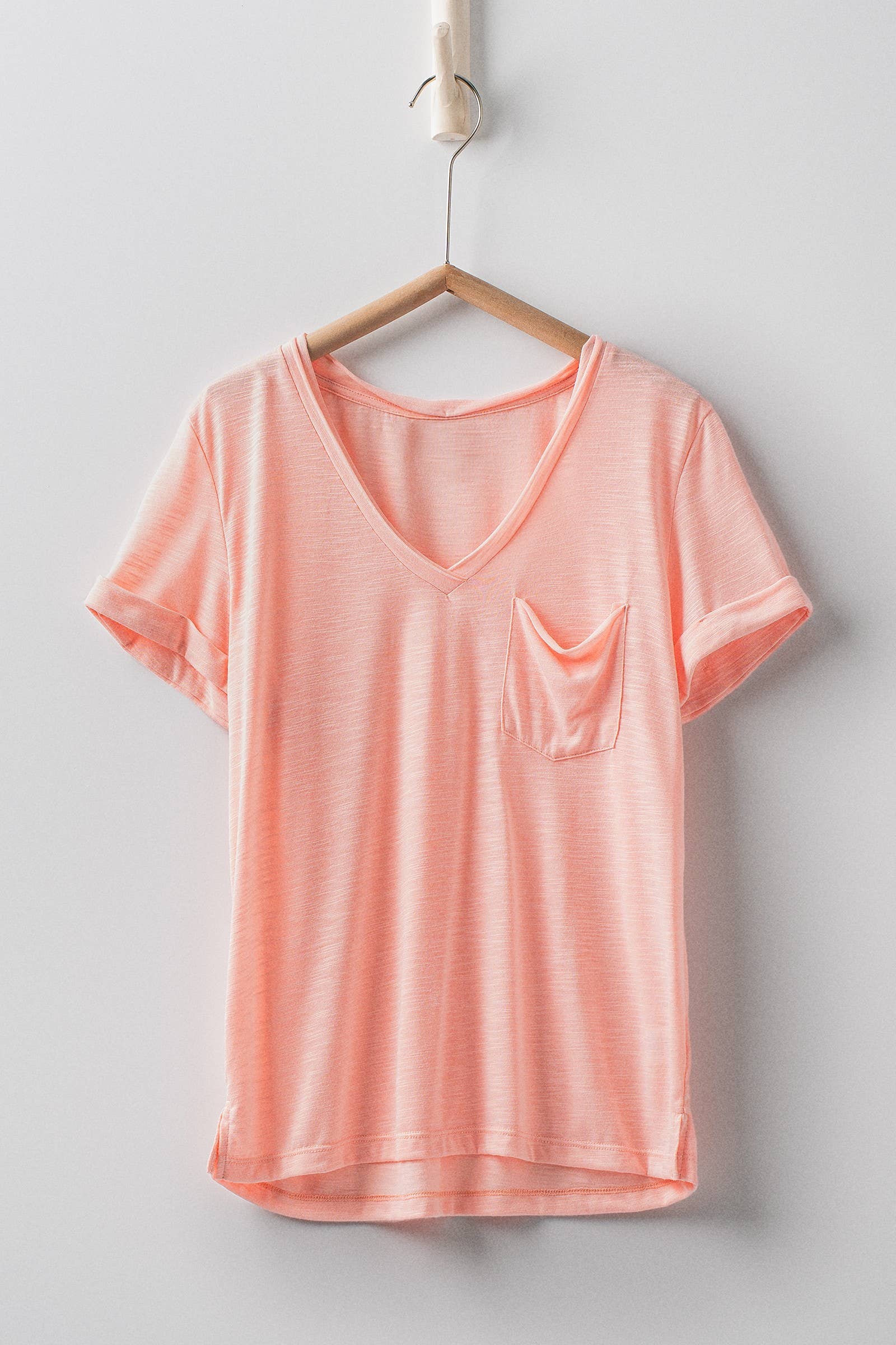 Urban Daizy - Wholesale T-Shirt - Women's - Rolled Sleeve V-Neck Pocket Tee40