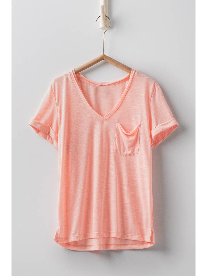 Urban Daizy - Wholesale T-Shirt - Women's - Rolled Sleeve V-Neck Pocket Tee40