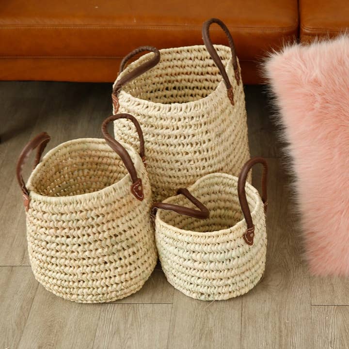 ProHandmadeDesign - Wholesale Basket - Round Wicker Basket with Leather Handles: Toy Storage1