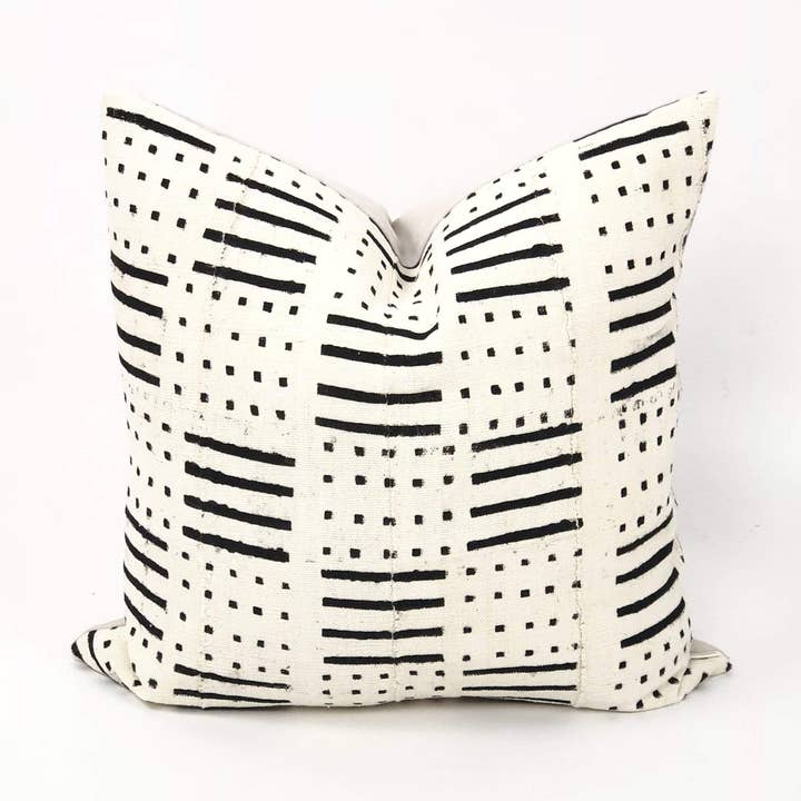 Bryar Wolf - Wholesale Throw/Decorative Pillow - BAKER Pillow Throw Pillows White0
