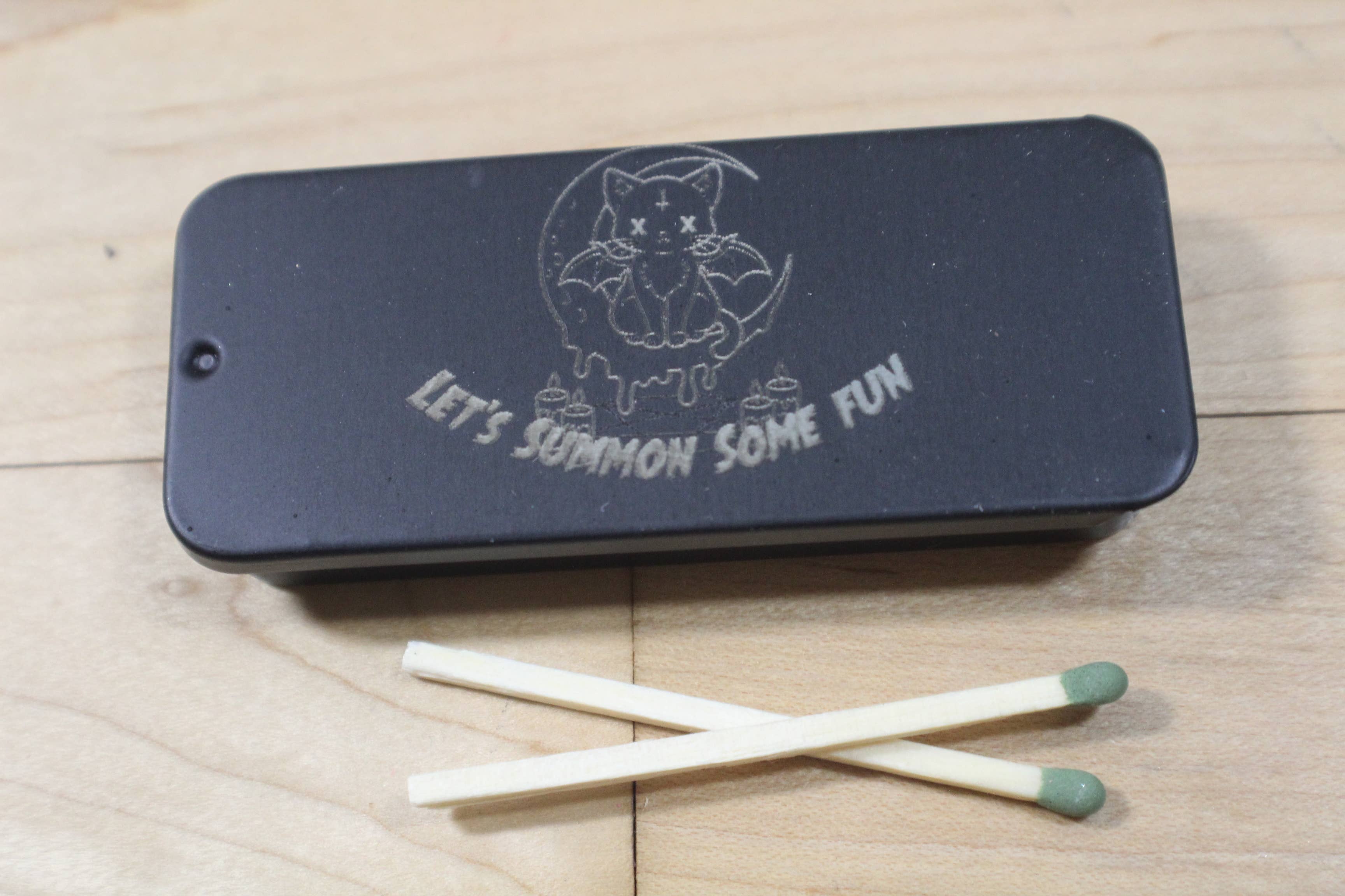 Raven Design - Wholesale Matches - Black Metal Match Refillable Tin11