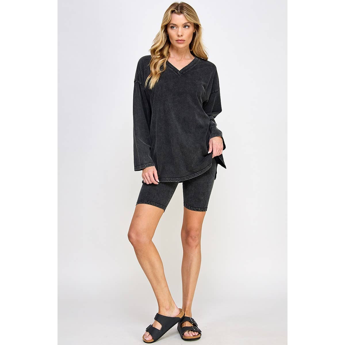 Sweet Generis - Wholesale Lounge Set - Women's - COTTON MINIERAL WASHED OVERSIZE TOP WITH CASUAL BIKER SHORT 25