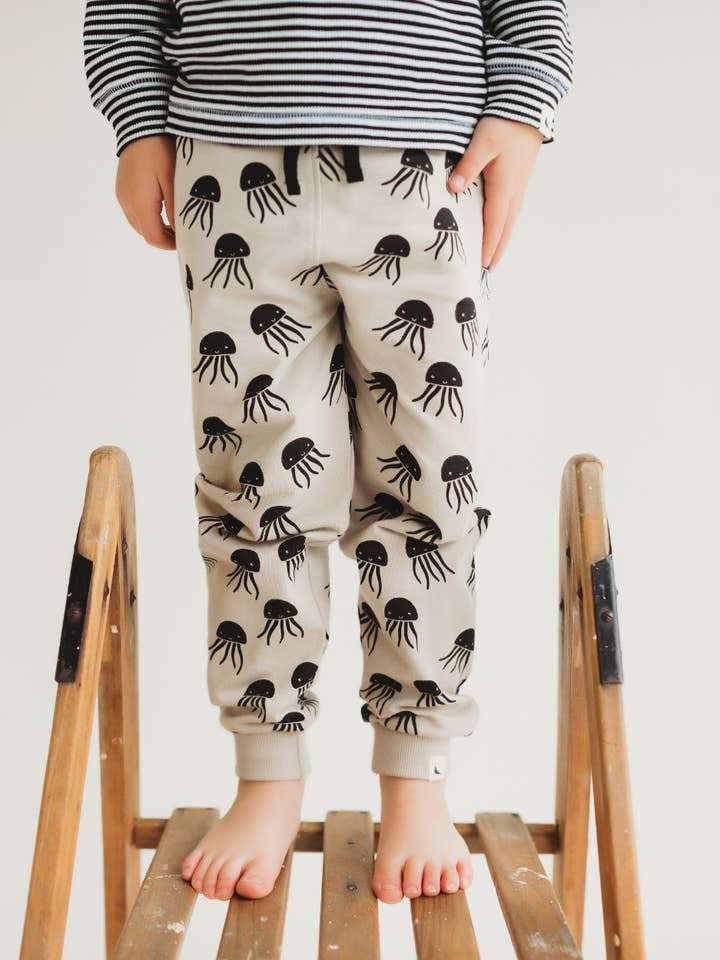 Jogginghose mit Quallenmuster für den Großhandel von Turtledove London