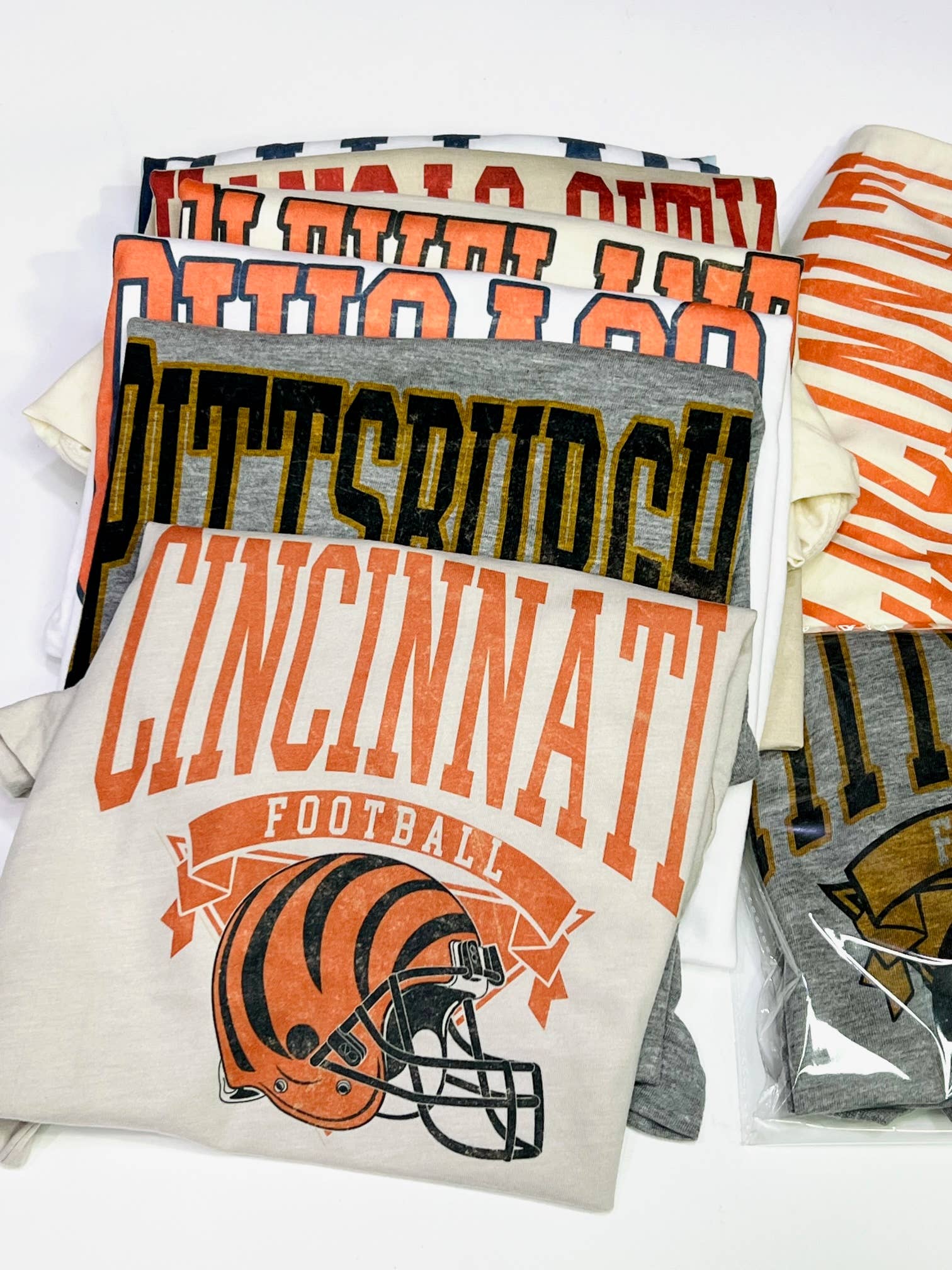 Par.tees by Party On! - Wholesale Screen Printed T-Shirt - Women's - Football Team Vintage Hometown retro Game Day Graphic Tee8