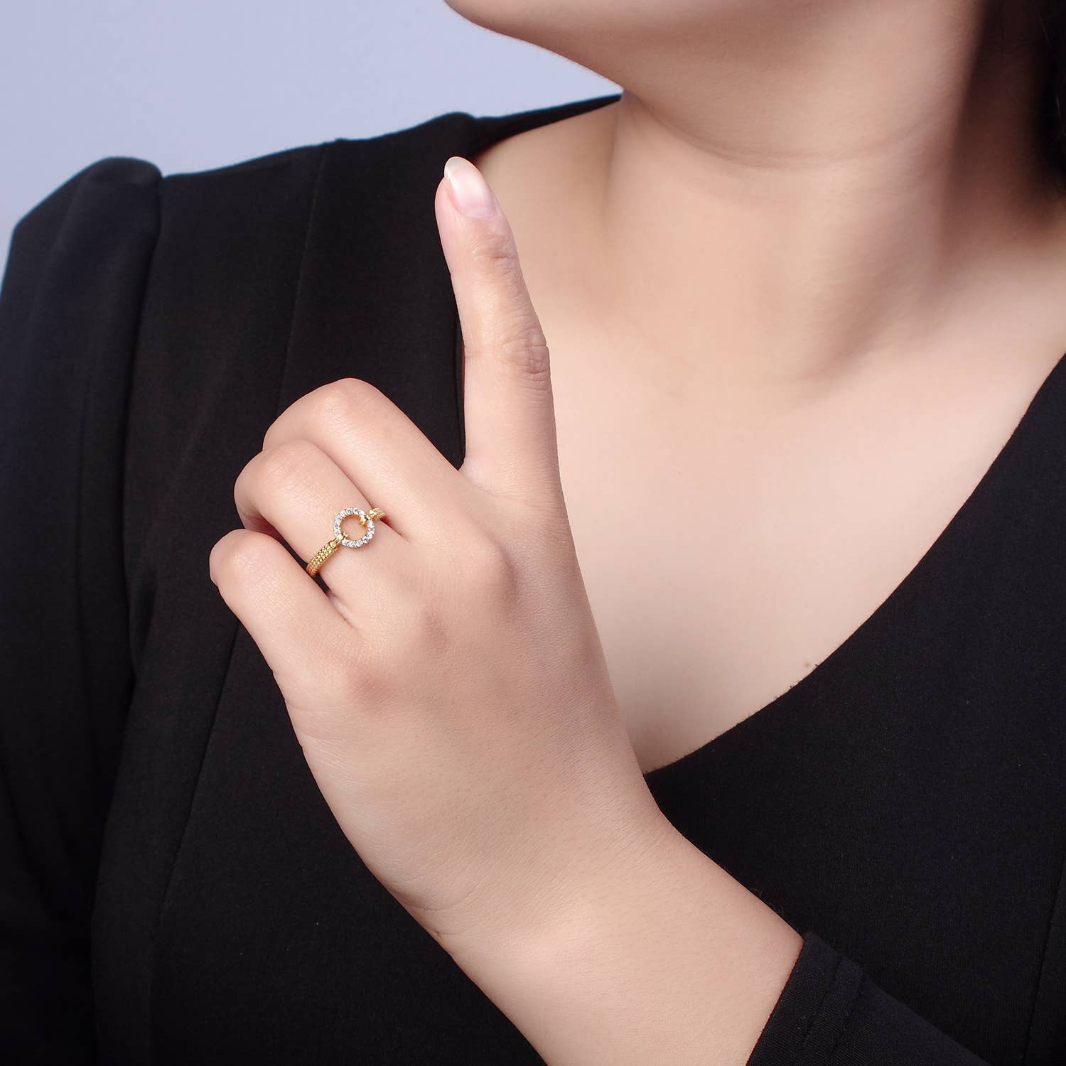 Aim Eternal – Anel multi-pedra por atacado – Micro Pave Geométrico Forma Redondo Dourado Anel O20711