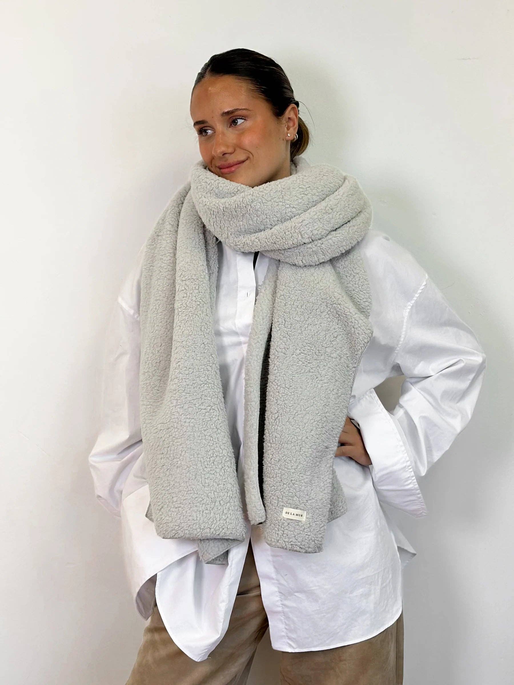 De La Mur Line - Wholesale Scarf - Women's - Large scarf ARTICO