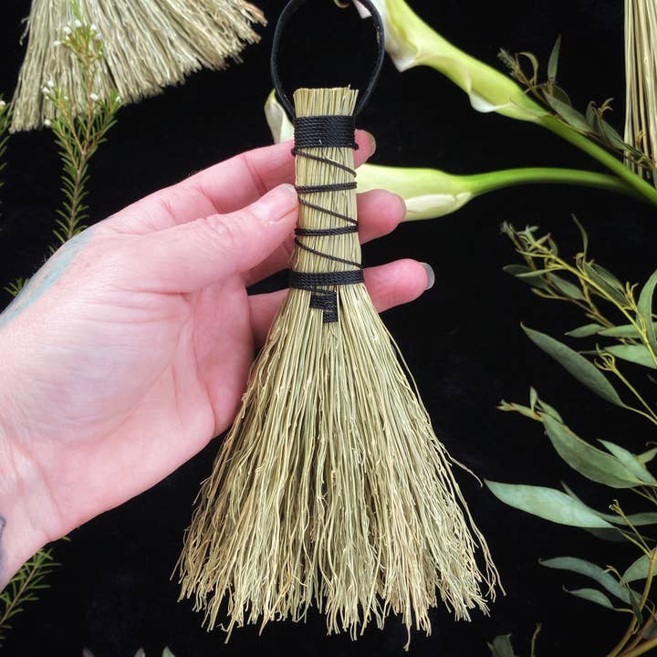 Keven Craft Rituals LLC - Wholesale Meditation Supplies - Natural Altar Brooms - 6-7” Broomcorn