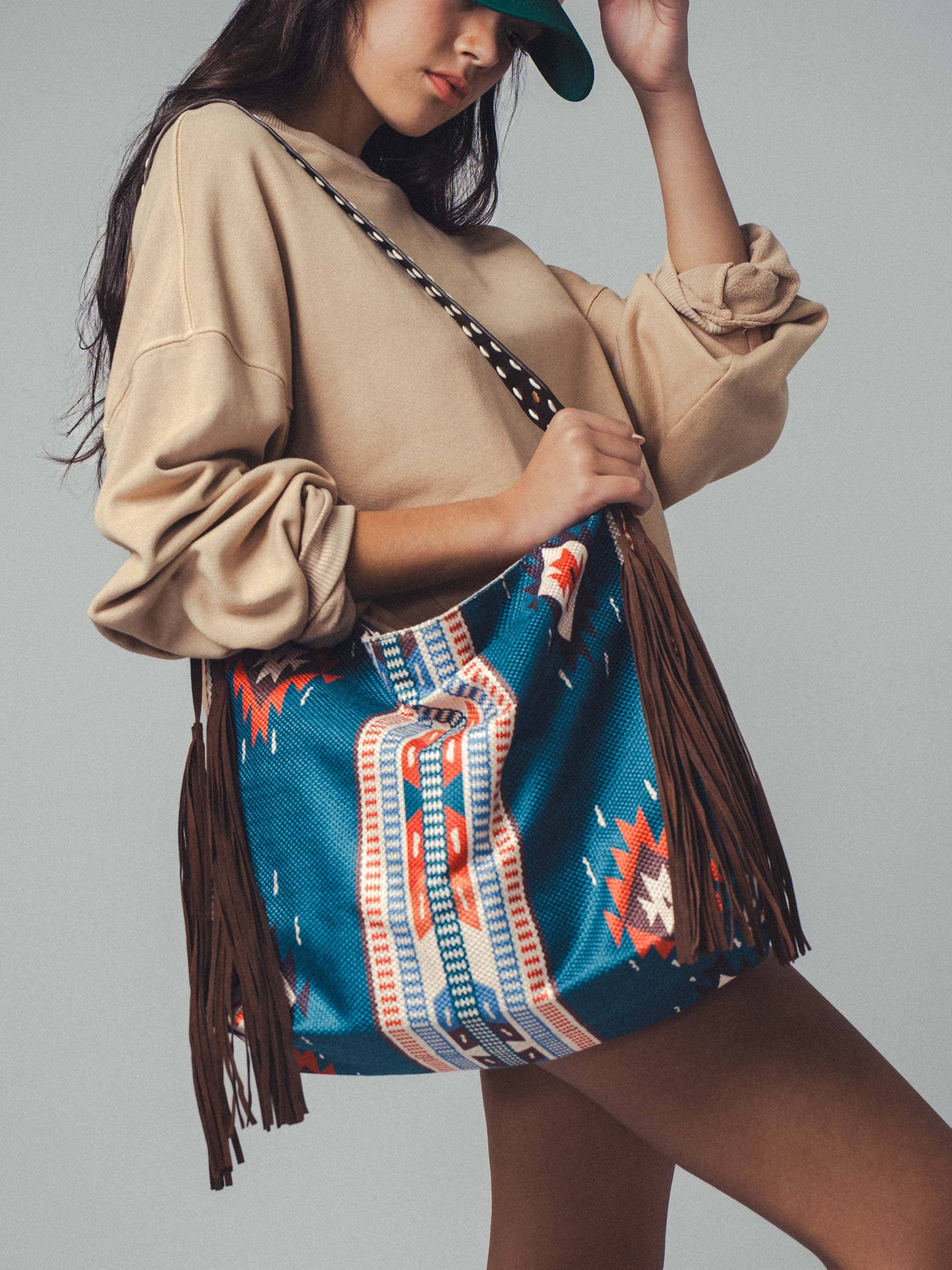 Urban Daizy - Wholesale Sweatshirt - Women's - Crew Neck Comfort Washed Organic Cotton Spring Sweatshirt10