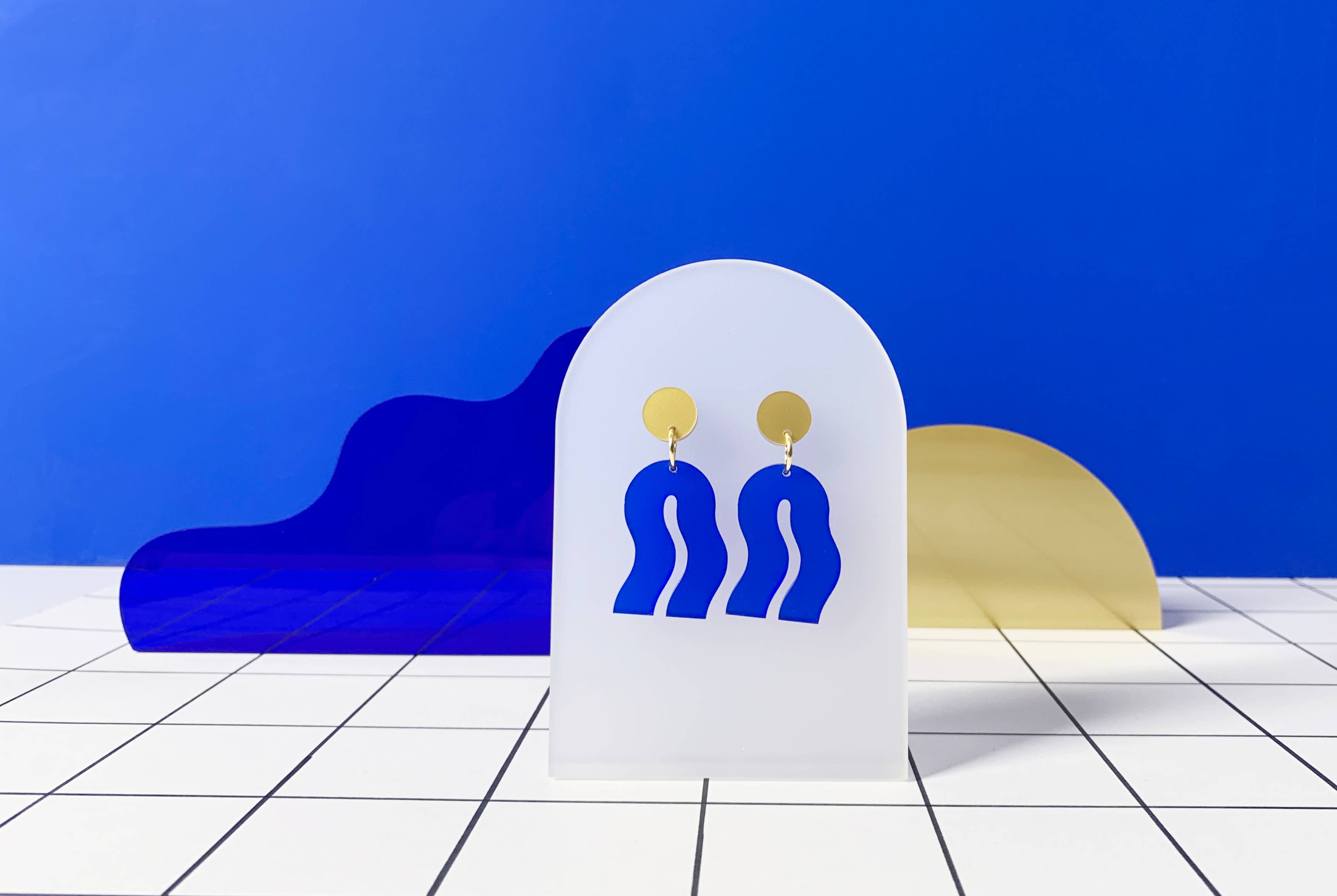 mimimono - Wholesale Stud/Post Earrings - Recycled plastic earrings SPECTRAL BLUE