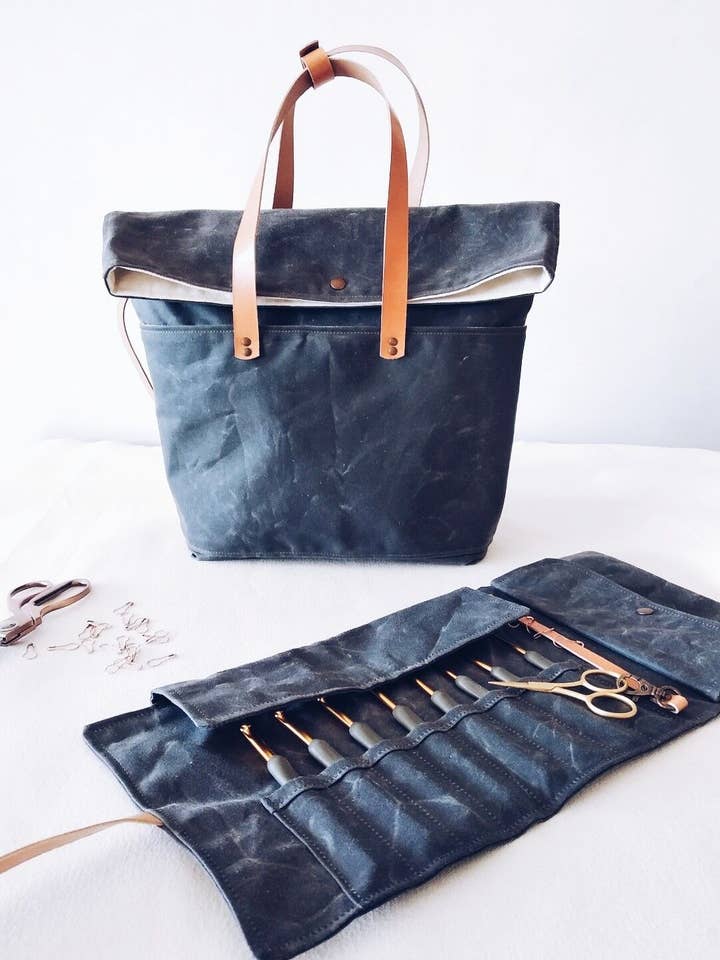 Project bag and needle holder for wholesale by HILVAH