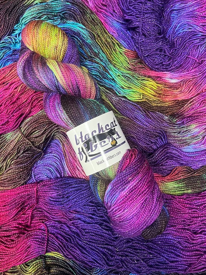 Andromeda Catwalk Fingering for engroshandel hos Black Cat Fibers