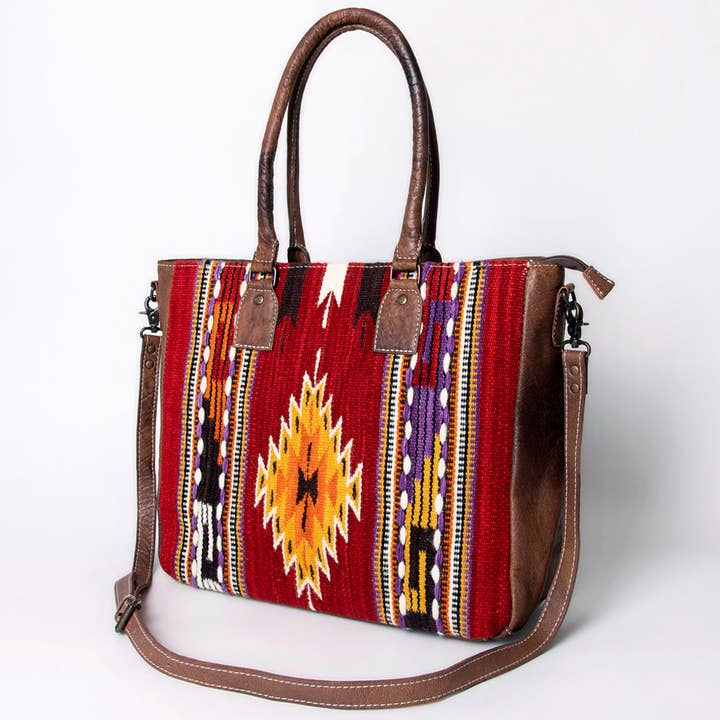 LS Western - Wholesale Tote Bag - Women's - ADBG1005 American Darling Handwoven Saddle Blanket Tote Bag Genuine Leather Trim3