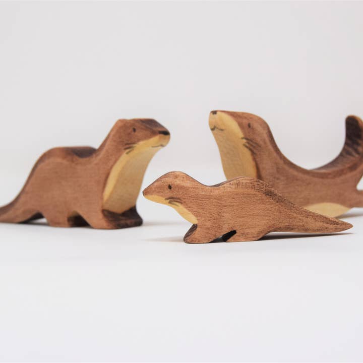Eric & Albert - Wholesale Wood Toy - Kids - Wooden Otter Cub