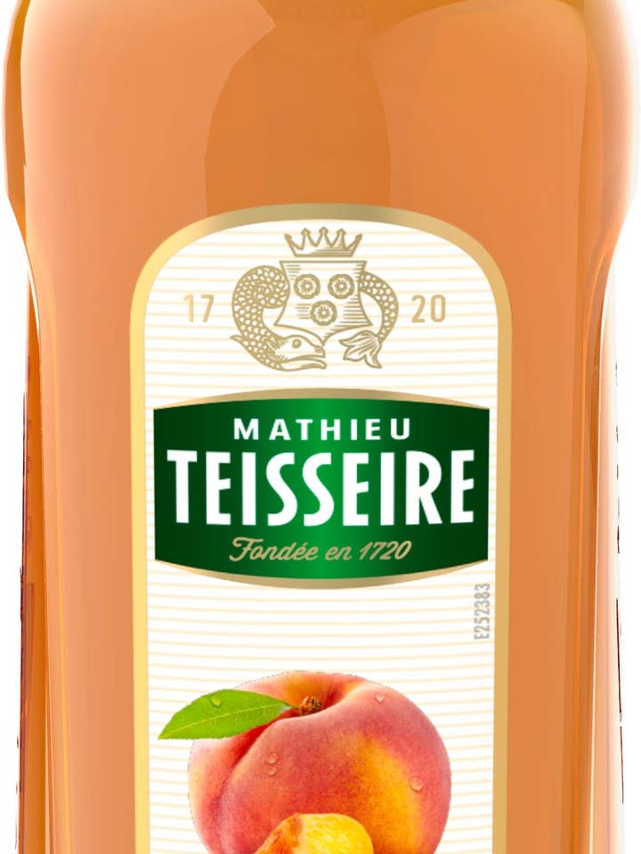 Peach cocktail syrup for wholesale by Mathieu Teisseire