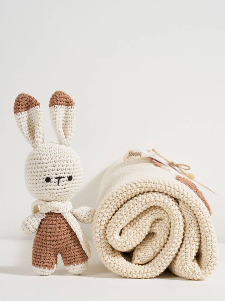 Omnis Pura - Vendita all'ingrosso Coperta - Bambini e neonati - Set regalo: Coperta per neonati in cotone biologico & Coniglietto all'uncinetto fatto a mano1