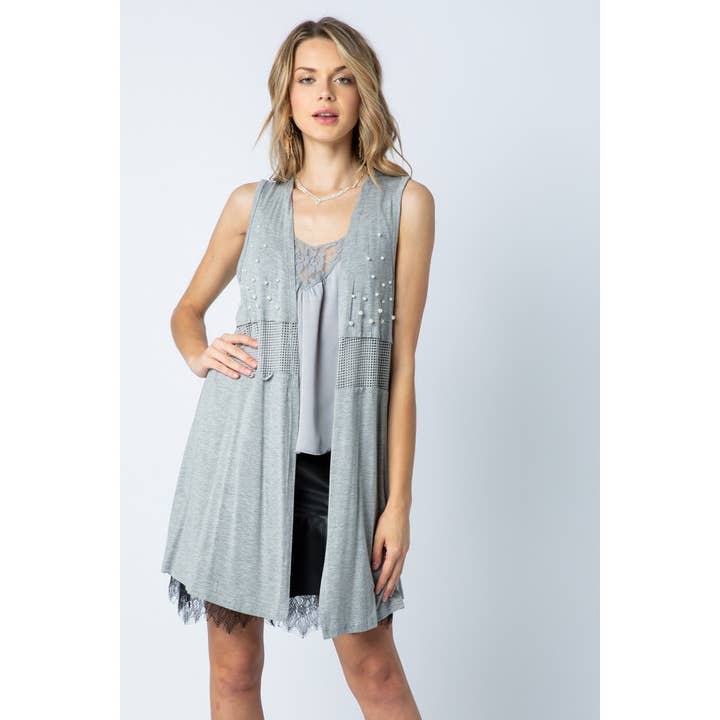 GILET CON INSERTO IN RETE CON PERLE per la vendita all'ingrosso da parte di VOCAL