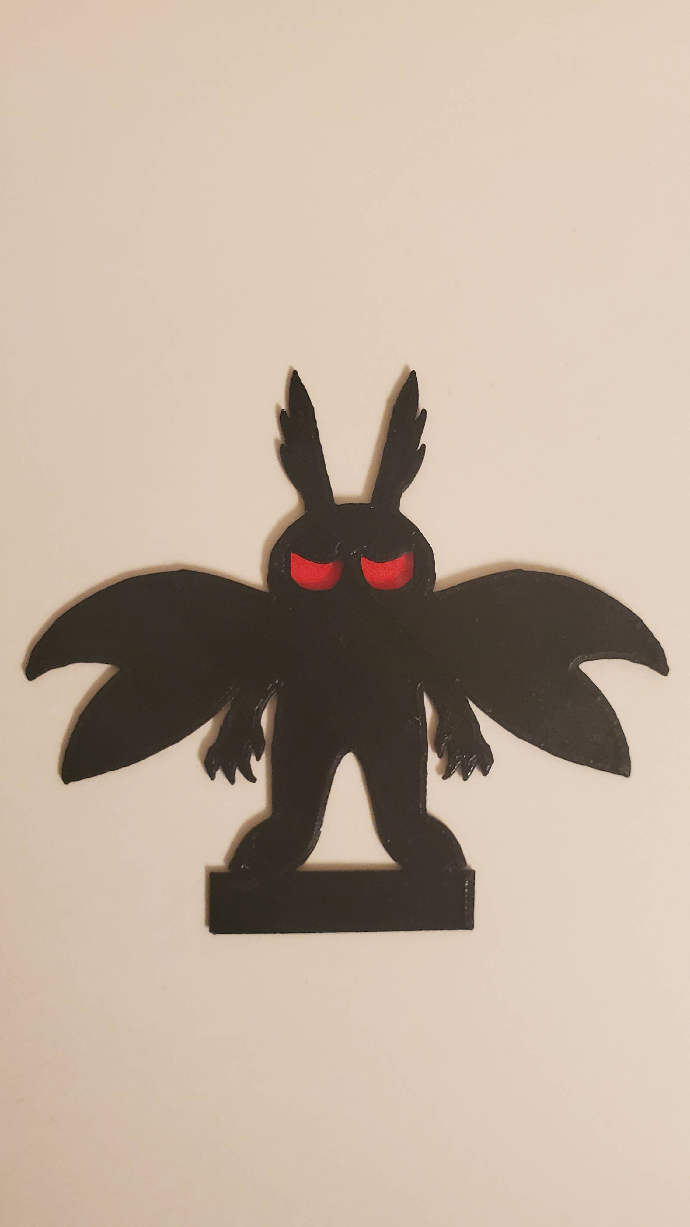 KeaLite - Wholesale Decorative Tabletop Object - KeaLite Red Eyed Mothman Shadow Caster and KeaLite Stand4