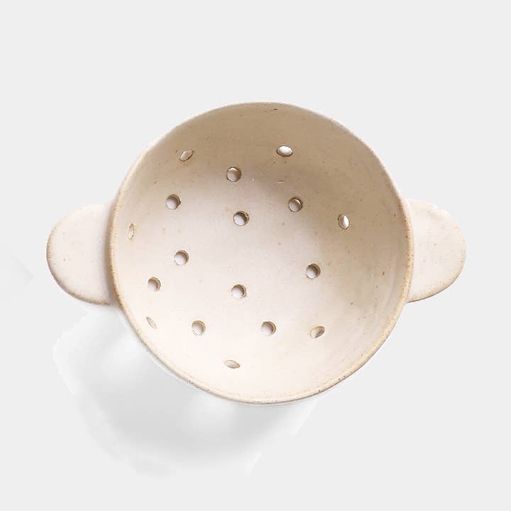 Ceramic Berry Bowl-Berry Colander, Berry Basket, Fruit Bowl for wholesale by ChagoArt