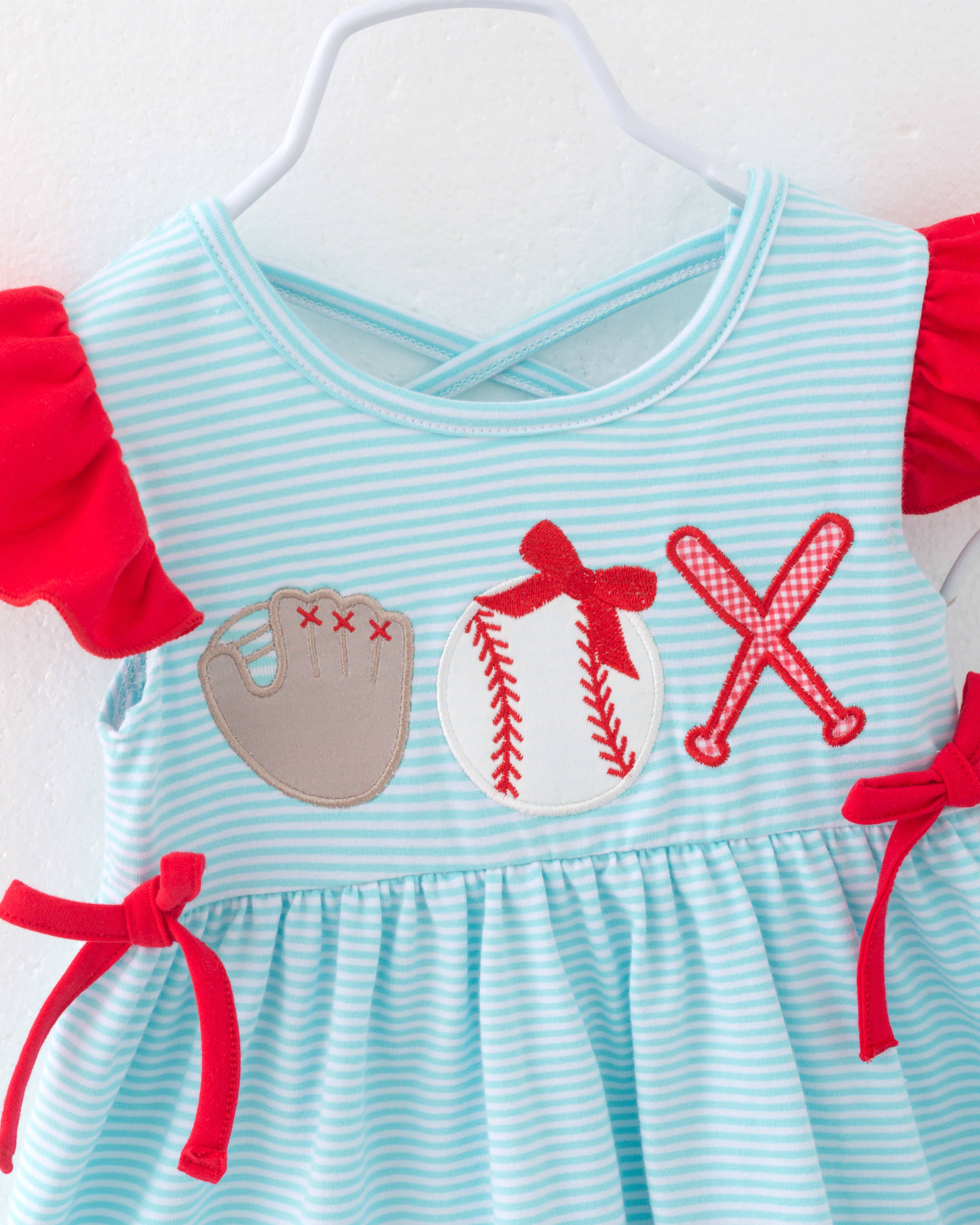 littleoneusa - Wholesale Top en short set - Kinderen - Baseball Blauw Rood Ruffle Meisjes Korte Set1