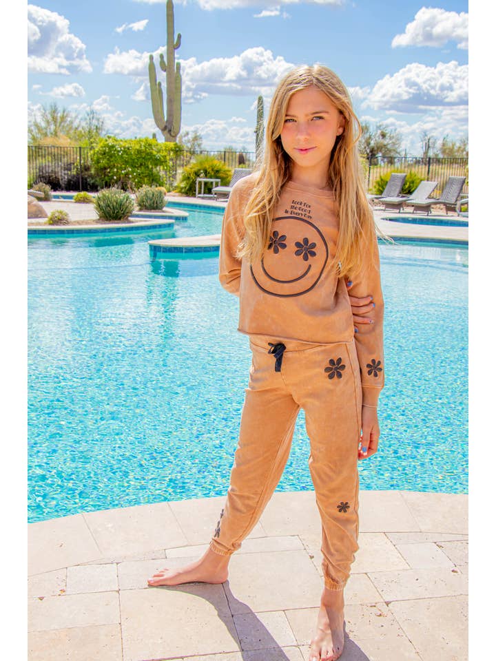 Paper Flower - Wholesale Athletic Sweatpants/Joggers - Kids - 3d puff embroidery floral washed active pant4