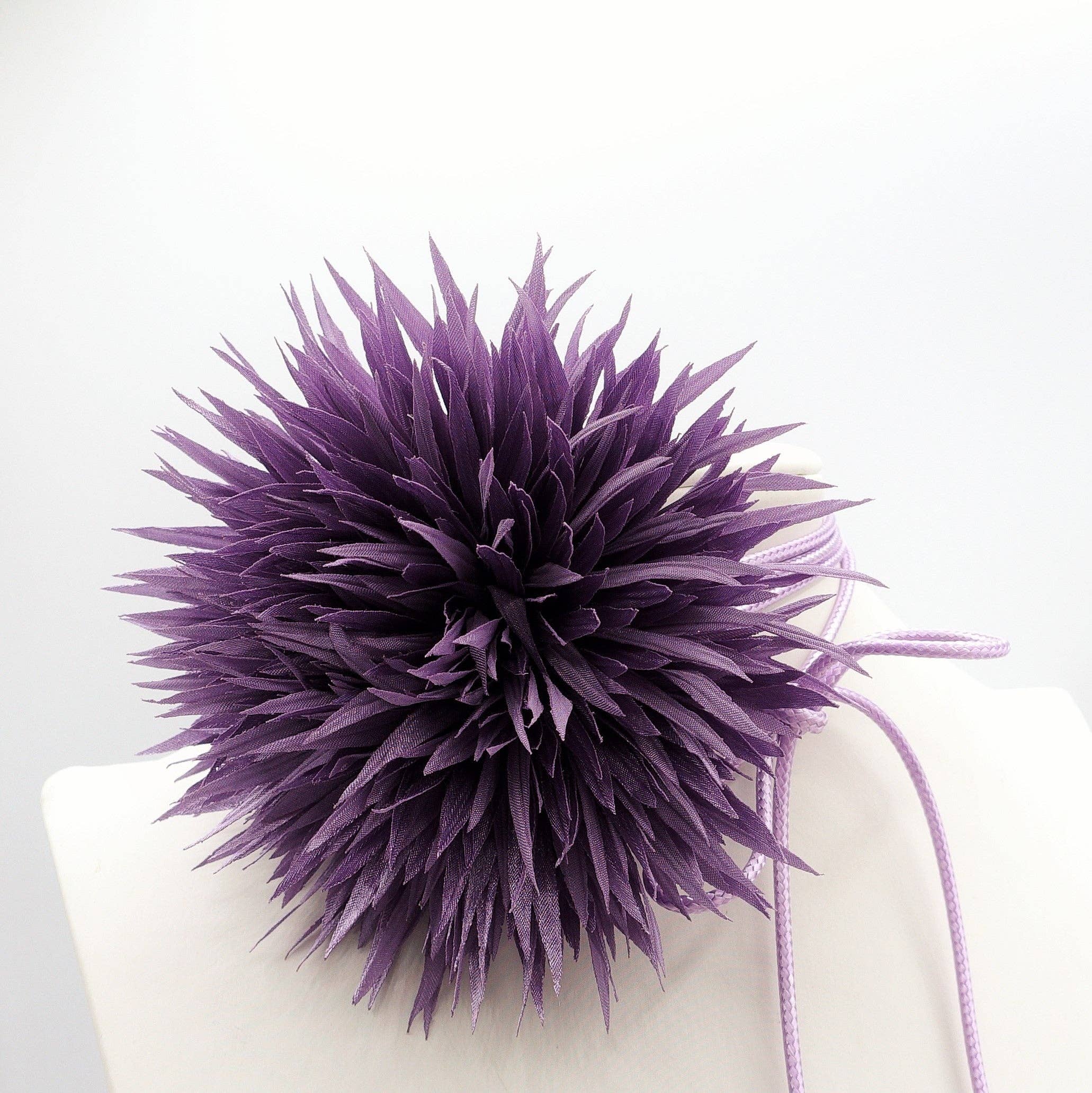 Daemon srls - Vente Collier de perles - SIVIGLIA - Collier avec maxi fleur en organza et cordon13