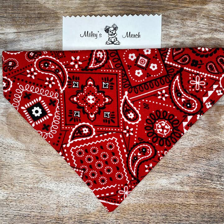 Hundehalstuch über dem Halsband, beidseitig verwendbares Hundehalstuch, Cowboy- und Streifenmuster für den Großhandel von Miley’s Munchies