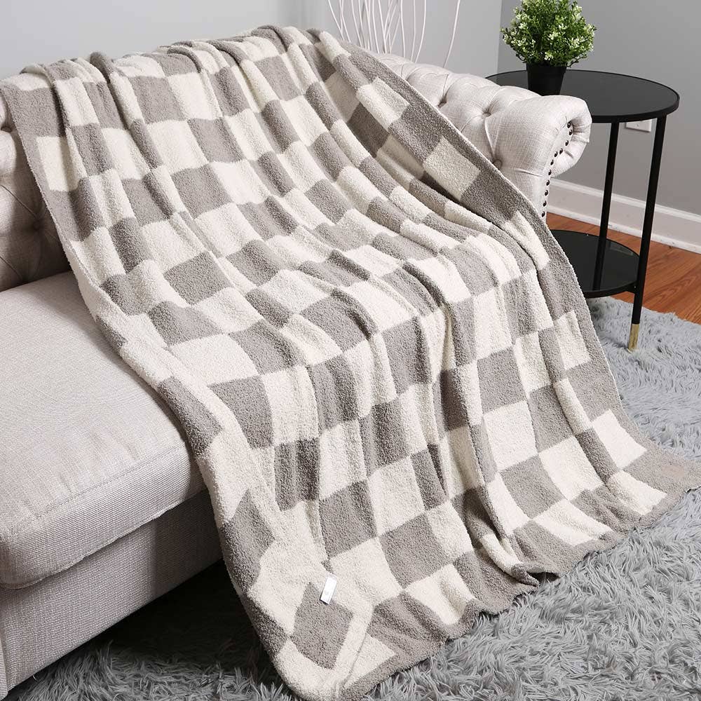 Sensibling Corp. – wholesale Throw blanket – Reversible Checkerboard Patterned Throw Blanket
10