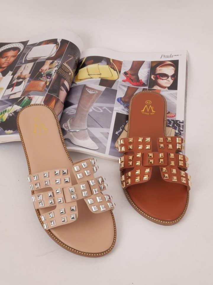 BELLICY / Cink-me - Wholesale Mules - Women's - Flat mules with crisscross straps and studs, DM887S-161