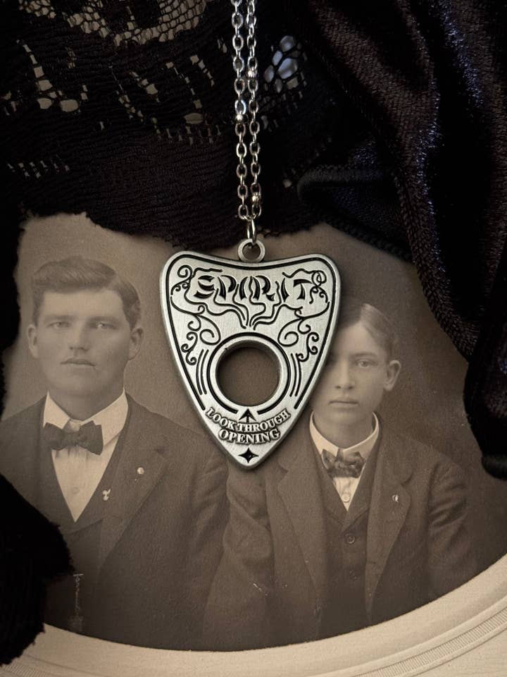 De mysterieuze planchette ketting voor wholesale door Seance