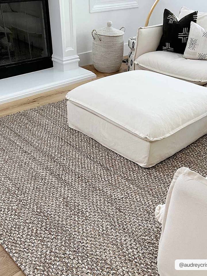 Tapis en jute naturel tissé à la main Caspar pour la vente par Eastern Woven