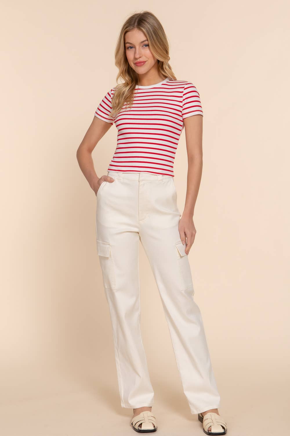 Active Basic | Active USA - Vendita all'ingrosso Top in maglia - Donna - Top a righe in cotone a costine con maniche corte e collo rotondo3