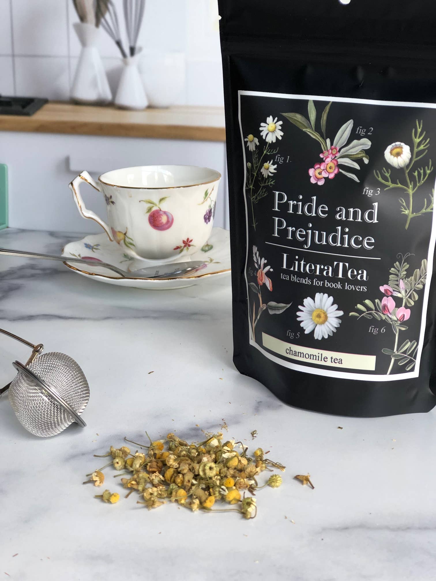 Fly Paper Products - Wholesale Loose Tea - Pride and Prejudice Botanical Floral Chamomile Tea5